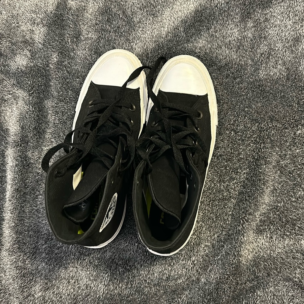 COPY - Chuck Taylor black converse